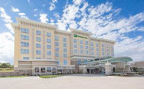 Holiday Inn Hotel & Suites Davenport By Ihg
